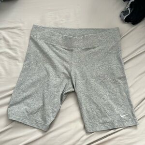Nike compression shorts size XL